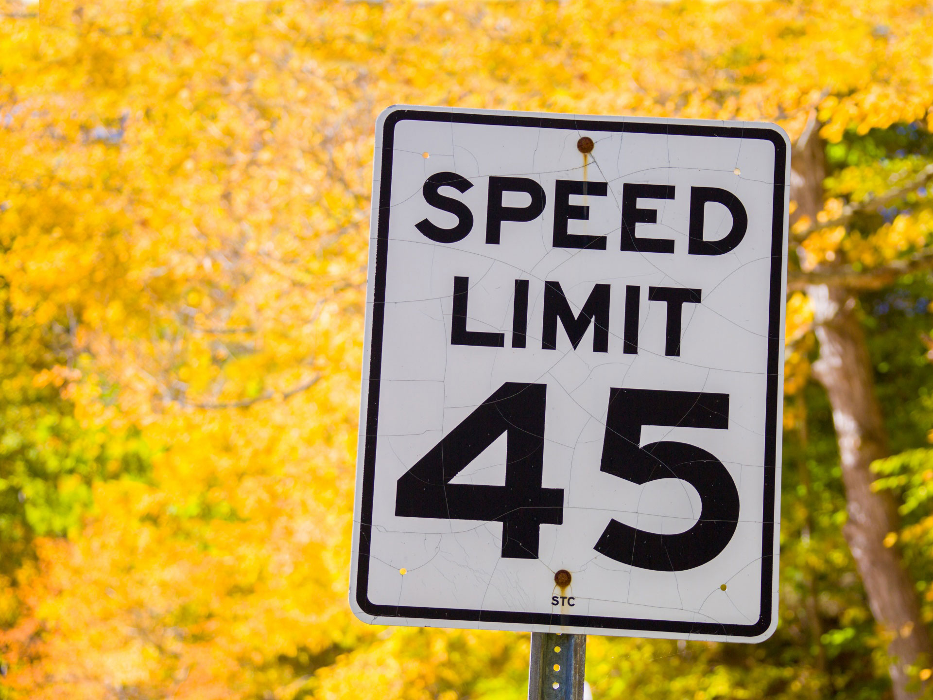 Спид лимитс. Speed limits. Speed limit картинка. Знак 45 км. Speed limit 45 sign.